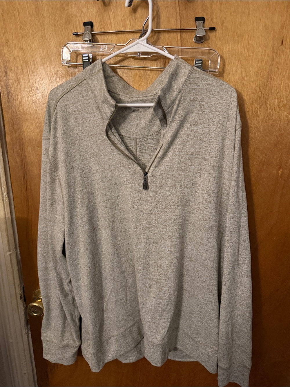 Greg Norman Collection Men's Light Gray Quarter-Zip Sweater